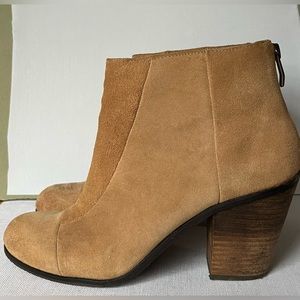 Suede ankle boot with wood heel. Comfortable.